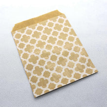 Load image into Gallery viewer, Kraft Paper Bags,Favour bags, treat bags,gift wrapping bag, baked goods bag,Pastry Tool Wrapping Wedding Party Suppl 25pcs/lot