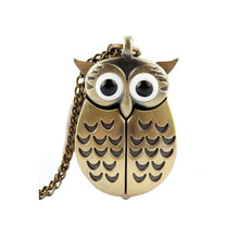 Load image into Gallery viewer, Bronze Owl Pocket Watch Flipping Creative Pocket Watch Quartz Watch Creative Hanging Table Creative Decoration