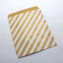 Load image into Gallery viewer, Kraft Paper Bags,Favour bags, treat bags,gift wrapping bag, baked goods bag,Pastry Tool Wrapping Wedding Party Suppl 25pcs/lot