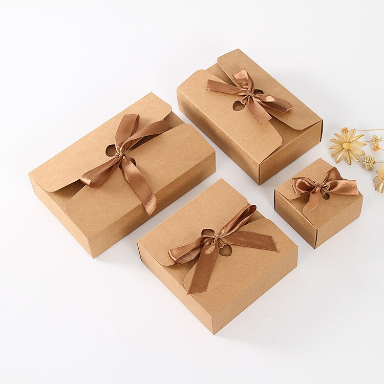 20pcs/lot Kraft paper  boxes with ribbon White Black  red Candy Bag Wedding Gift Box Package Birthday Party Decoration Bags